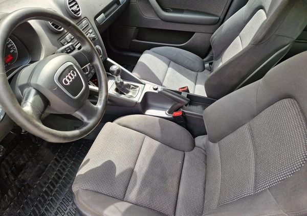 Audi A3 cena 13900 przebieg: 294586, rok produkcji 2004 z Koło małe 154